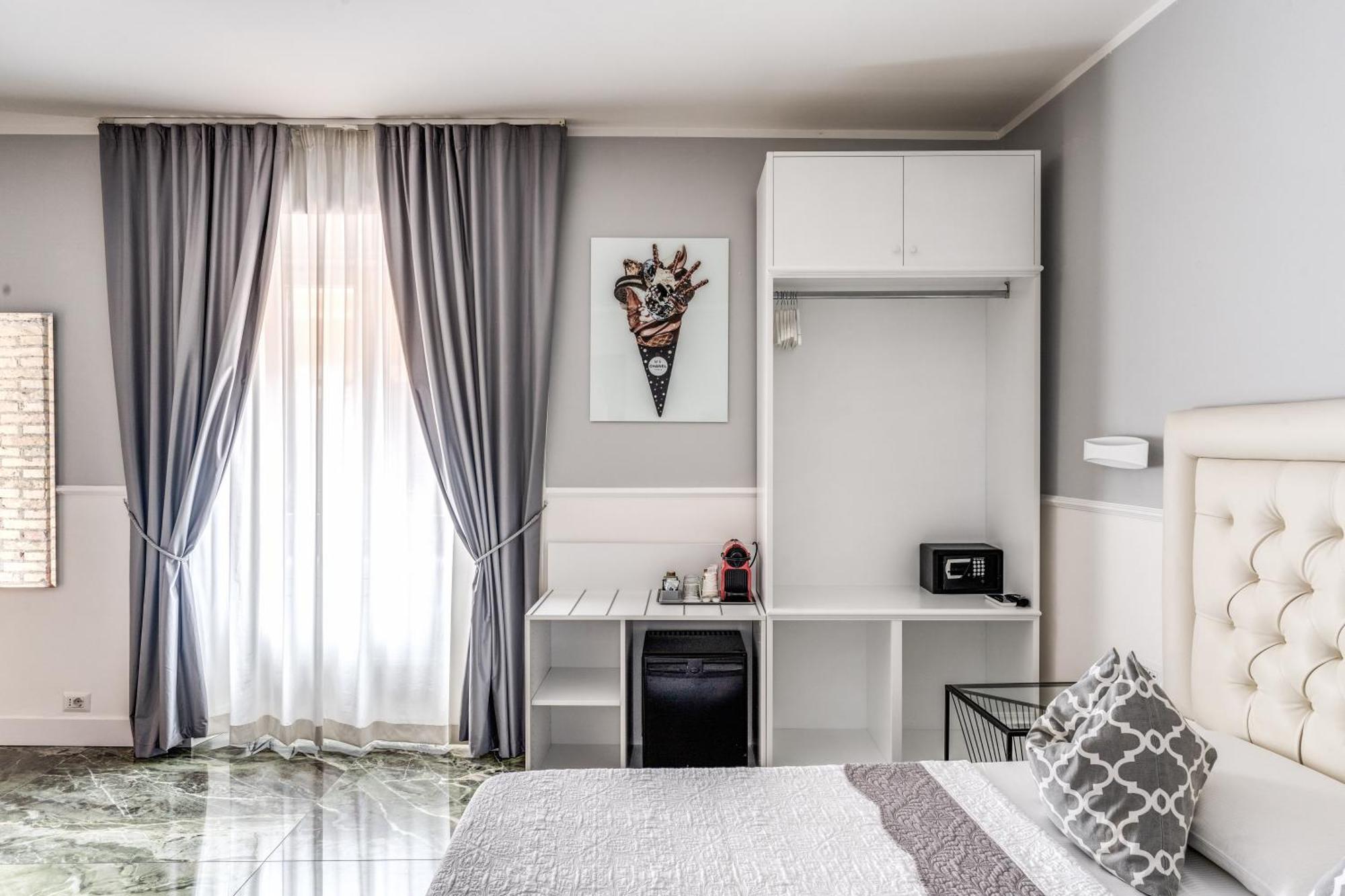 Spanish Step Dream Suites & Cozy Casa Рим Экстерьер фото